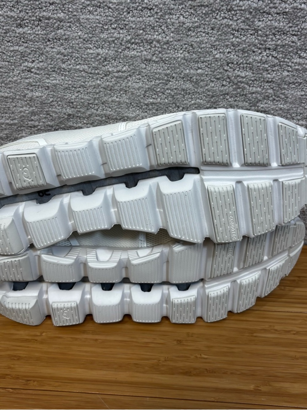 On Running Cloud 5 Men’s Sneakers All White Size 11.5 No Lid 59.98918 - Picture 8 of 8